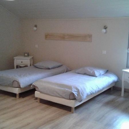 Au Passage Des Grues Bed & Breakfast Drosnay Exterior foto