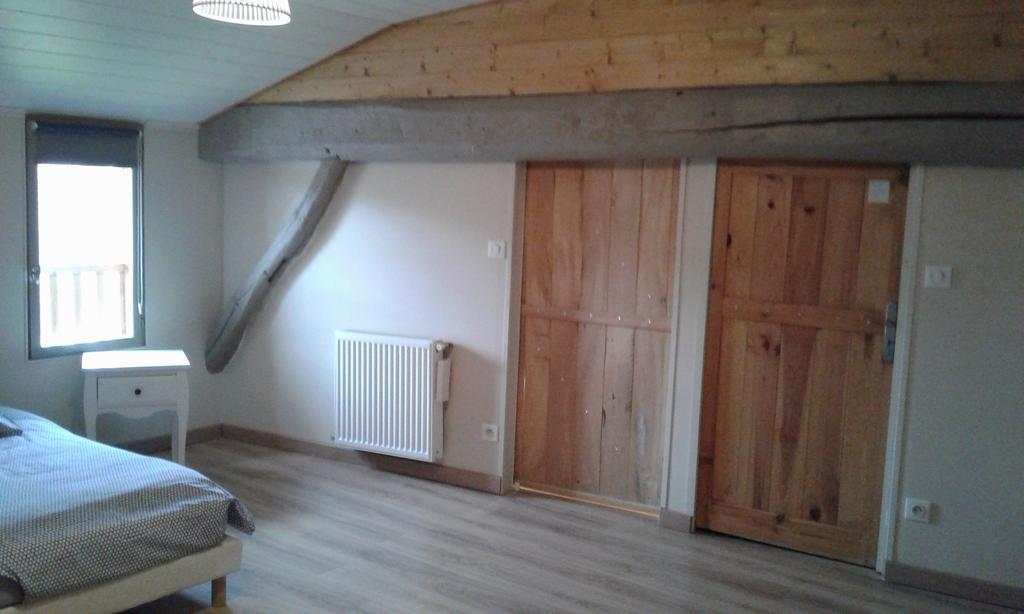 Au Passage Des Grues Bed & Breakfast Drosnay Exterior foto
